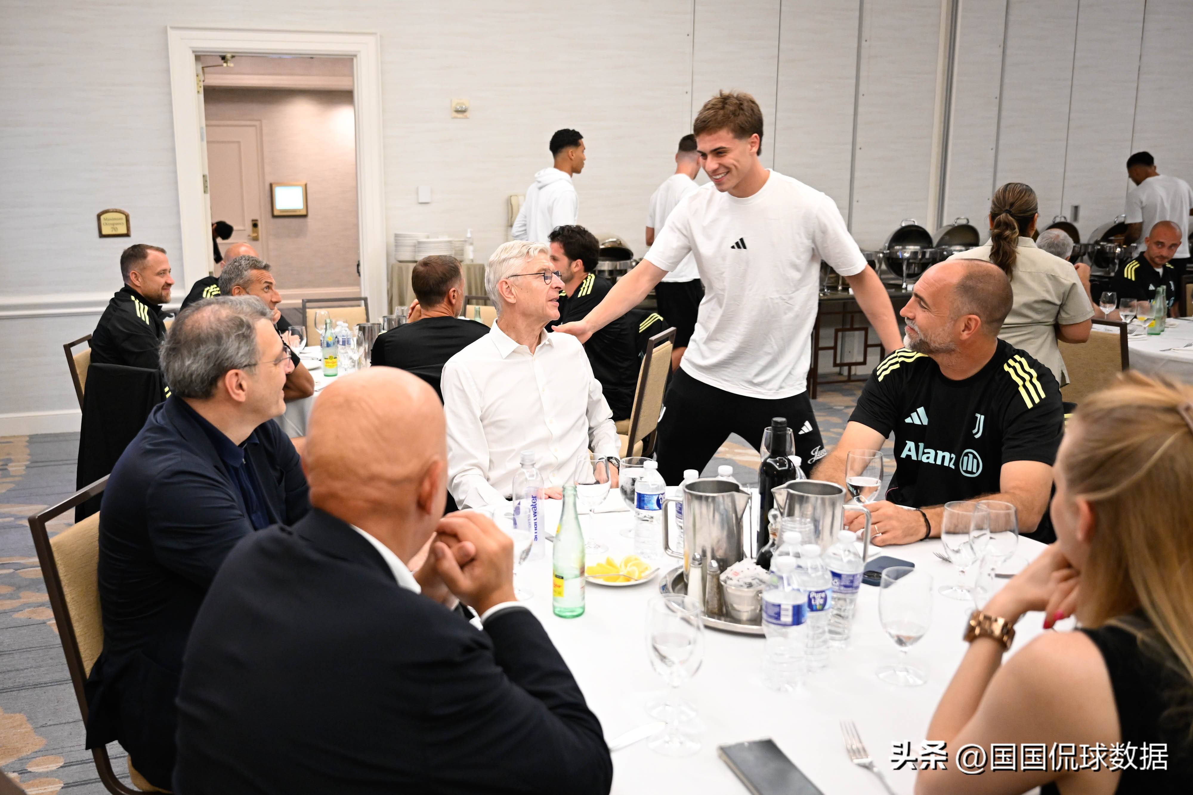 爱游戏体育下载-社区盾转会期再迎强敌，葡萄牙体育再遭质疑，主帅态度——信心回归，身体对抗强度拉满的简单介绍