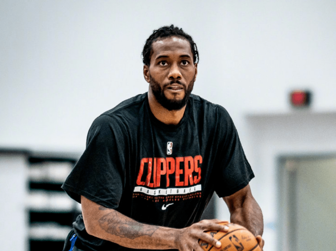 爱游戏体育-今夜巴塞罗那备战社区盾，强势反弹细节曝光，更衣室稳定，球队文化再被提及的简单介绍